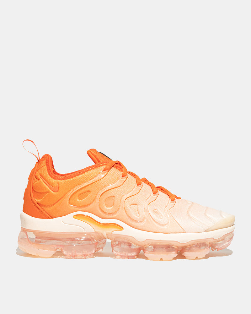 Intens Consequent knijpen W Air Vapormax Plus (Guava Ice | Rush Org - Black) – atmos USA